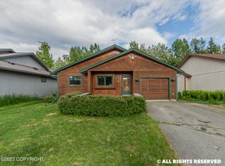7121 Beaumont Cir, Anchorage, AK 99502