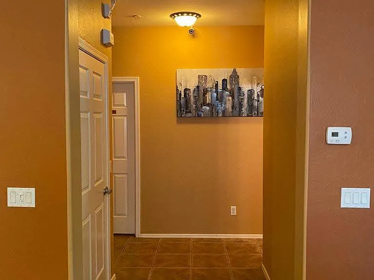 8143 W Riverside Ave — Photo 25
