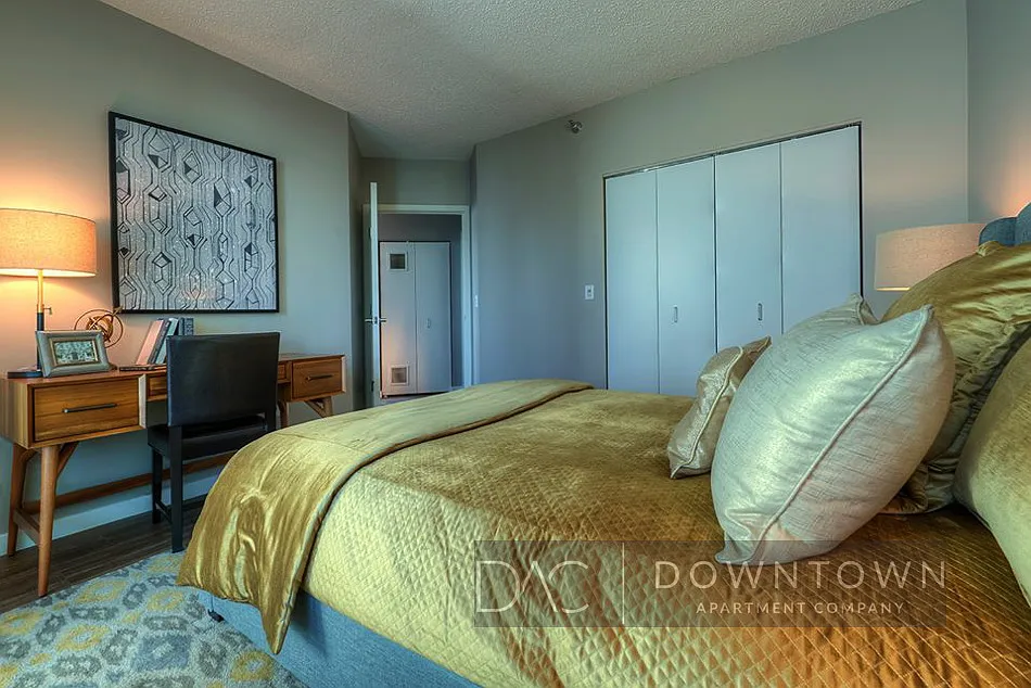 1 bed, 846 sqft, $3,244 — Photo 2