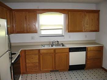 2nd image of 343 Meadowlark Rd #341