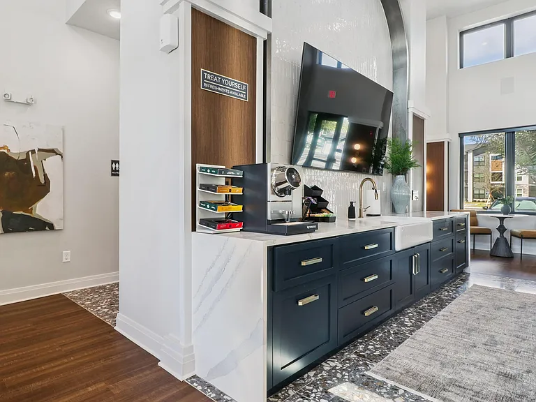 The Liliana Apartment Homes — Photo 24
