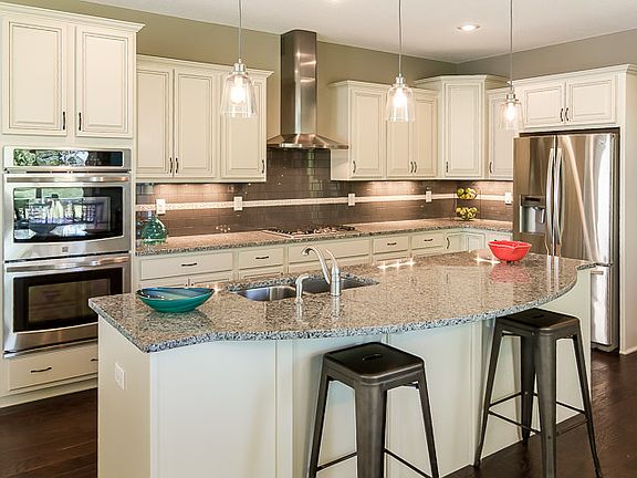 Beautiful white kitchen