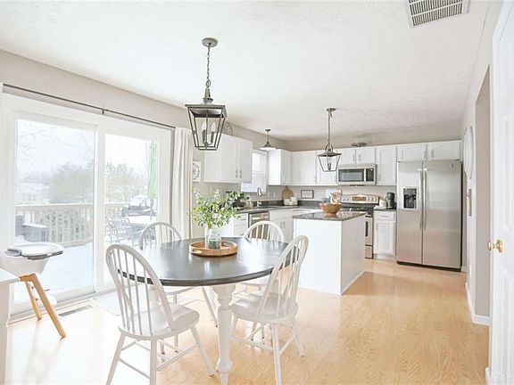 3rd image of 2455 Whisper Dr