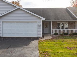 3125 White Tail Ln #C-12, Oshkosh, WI 54904