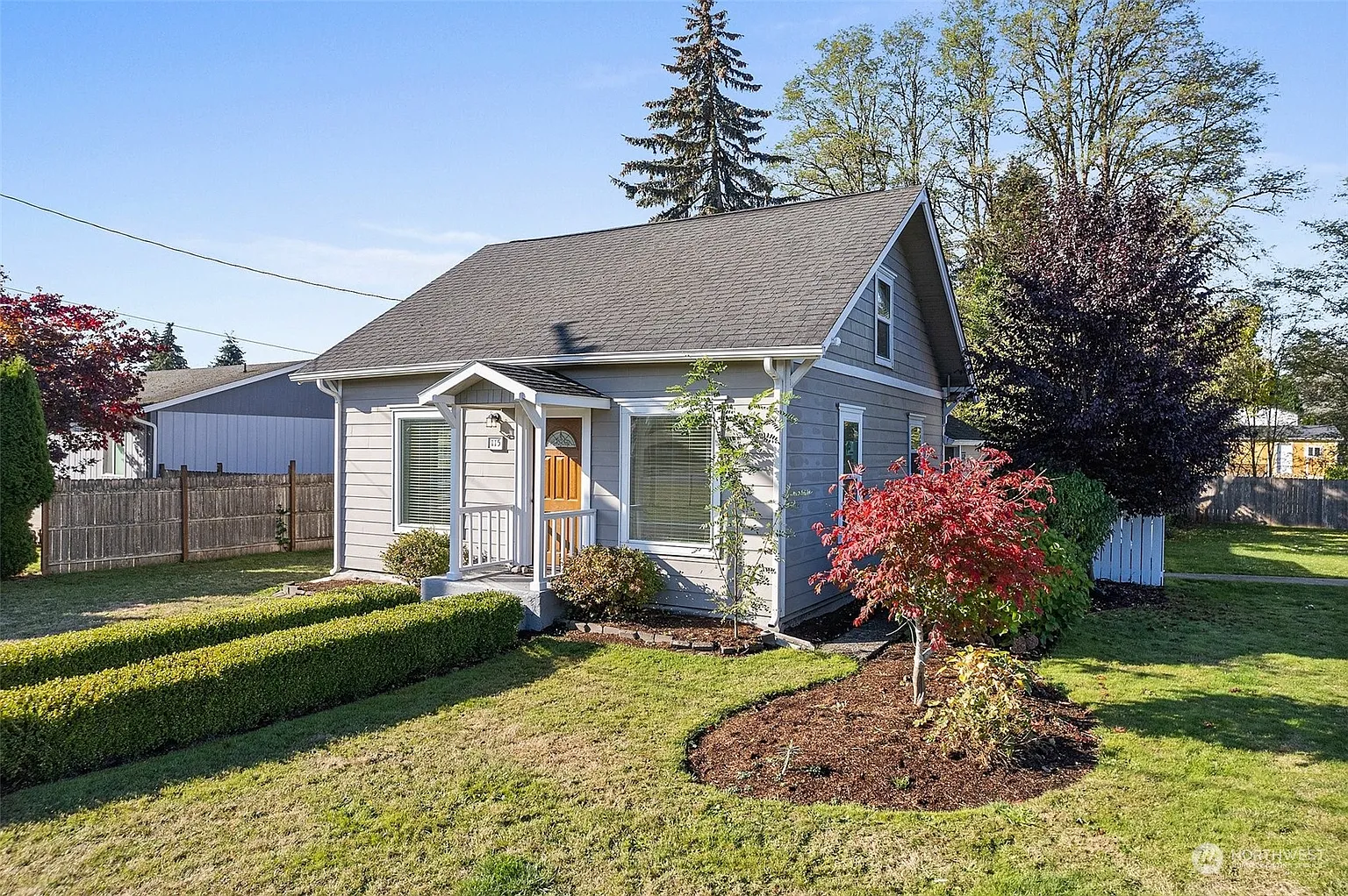 115 Benjamin Street photo 1
