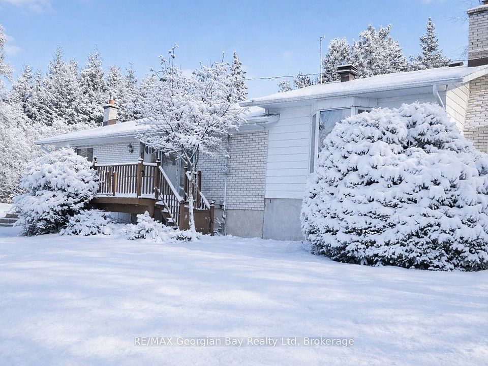 1st image of 2407 Rumney Rd