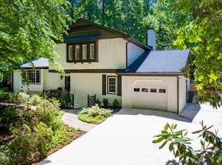 4101 Weaver Dr, Raleigh, NC 27612