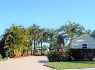 3012 E Riverbend Resort Blvd, Labelle, FL 33935