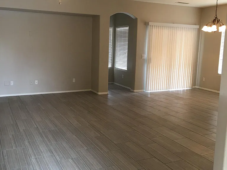 16834 W Lundberg St — Photo 18
