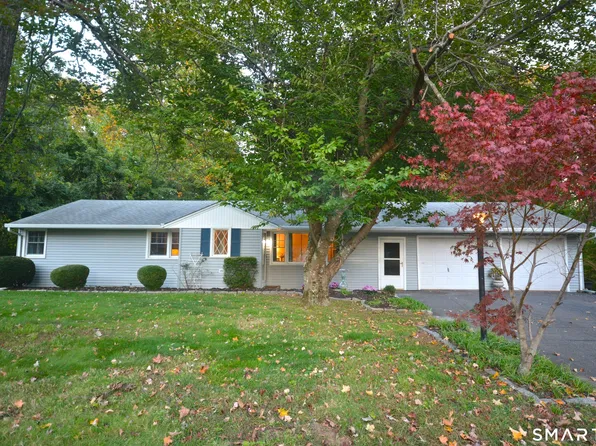 147 Magee Drive, Hamden, CT 06514