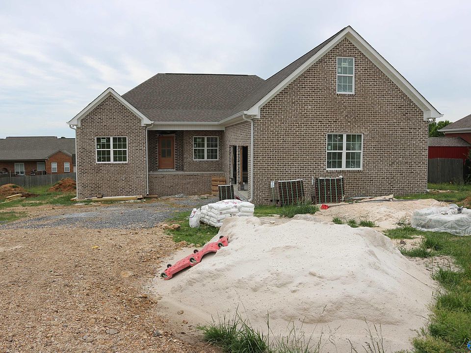 1st image of 92 Payton Ln