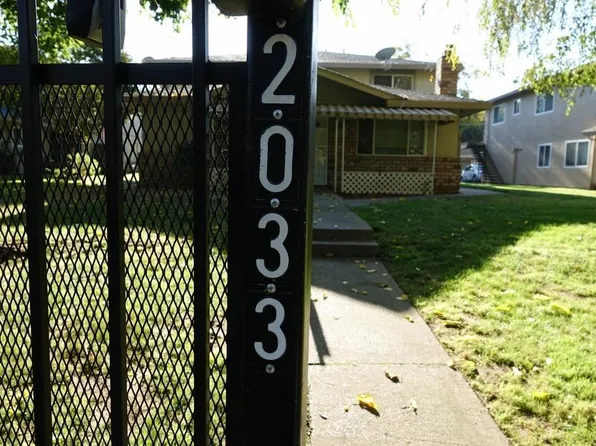 2033 Benita Dr Unit 4, Rancho Cordova, CA 95670