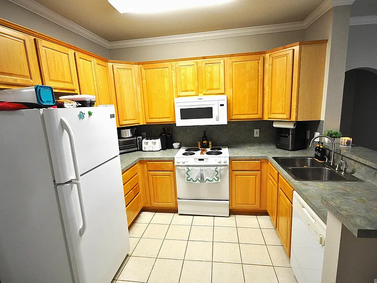 12386 River Highlands Dr #I — Photo 3