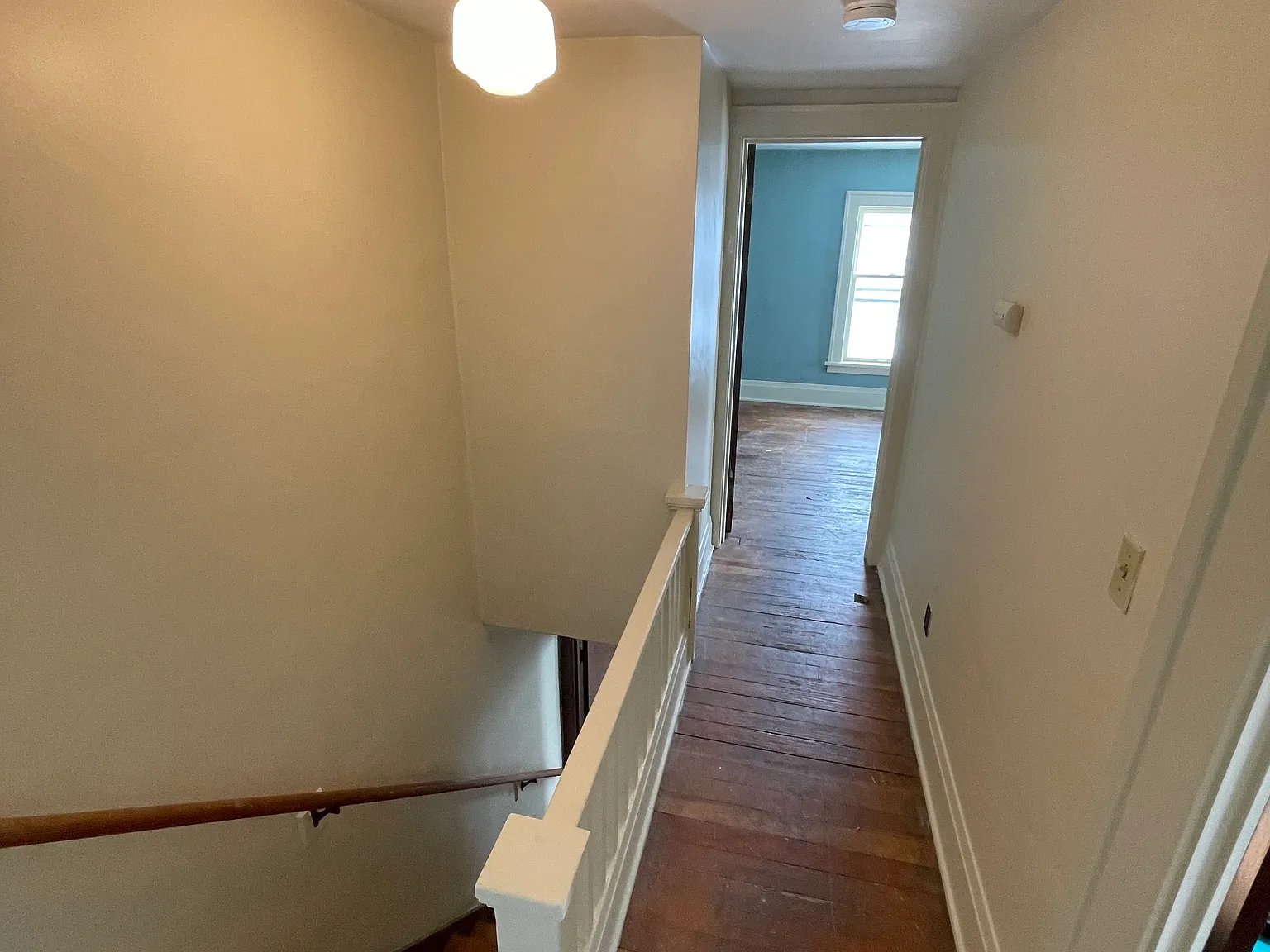 3 bed, 1600 sqft, $1,400 — Photo 3