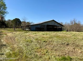 Neal Rd, Forest, MS 39074