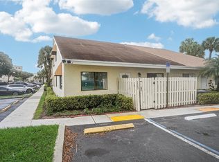 3302 NW 103rd Ave, Sunrise, FL 33351
