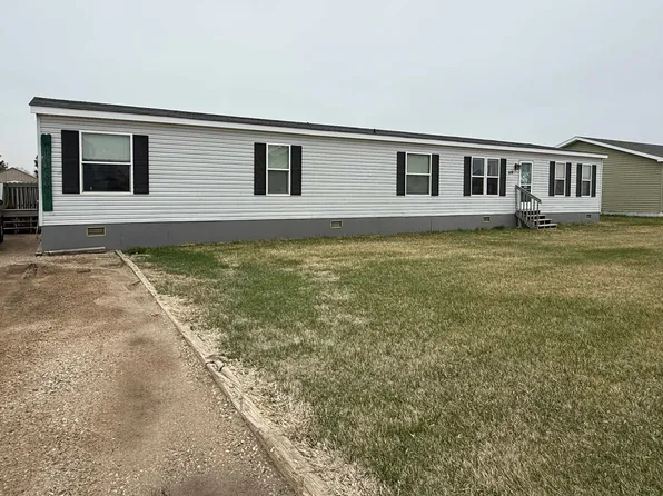 619 9th Ave SE, Stanley, ND 58784