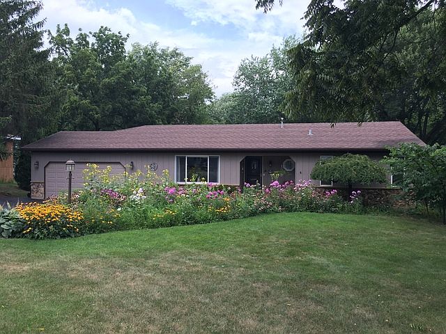 1st image of 25440 W Highland Ave