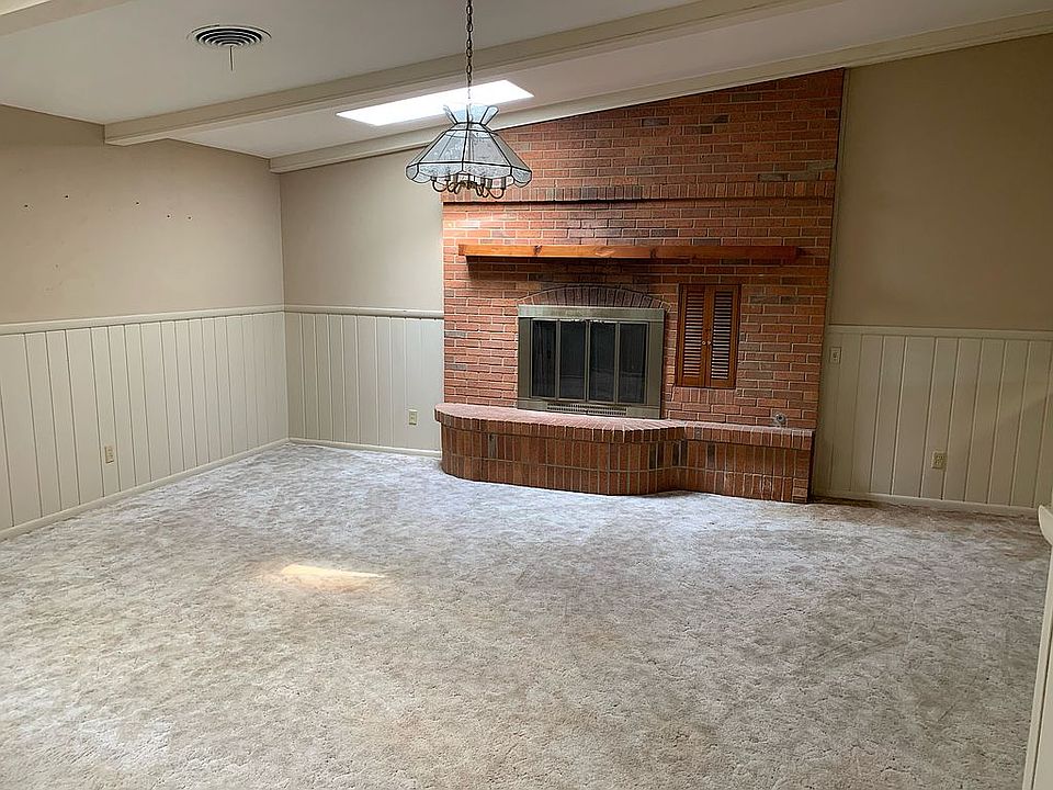 3003 W 11th St, Plainview, TX 79072 Zillow