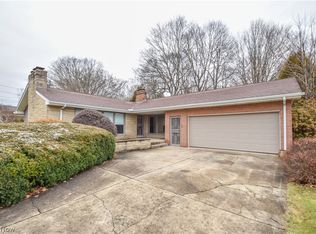 3414 Kingston Ln, Youngstown, OH 44511