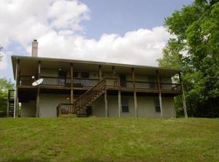 662 NW 100th Rd, Centerview, MO 64019