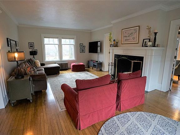 5th image of 16205 Shaker Blvd