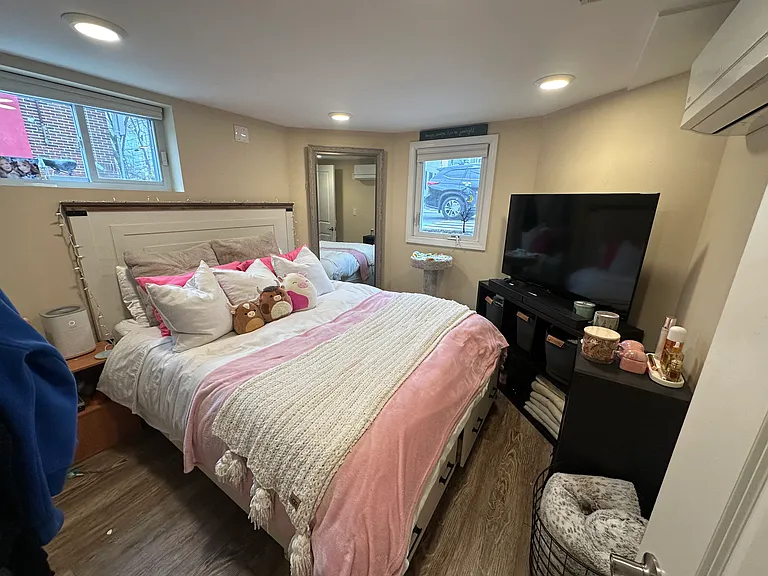 393 Washington St #1A — Photo 3