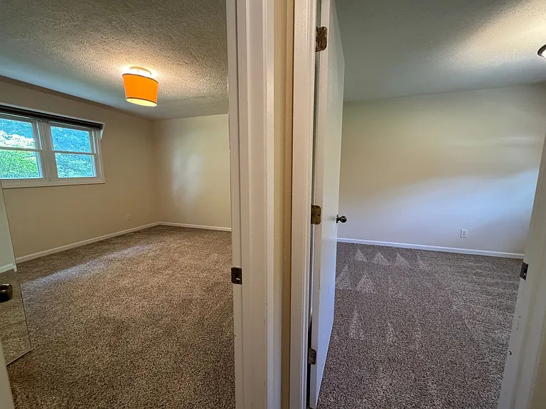 1701 Tower Rd — Photo 28