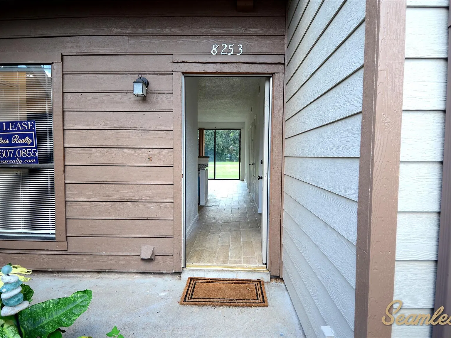 2 bed, 2.0 bath, 1023 sqft, $1,350 — Photo 1