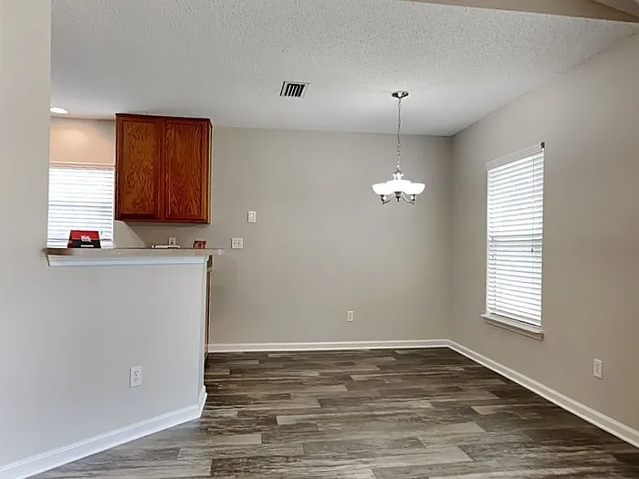 6463 Silk Leaf Ln — Photo 5