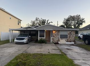 1303 W 7th St, Sanford, FL 32771