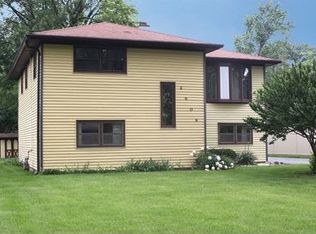 2608 Park St, Rolling Meadows, IL 60008