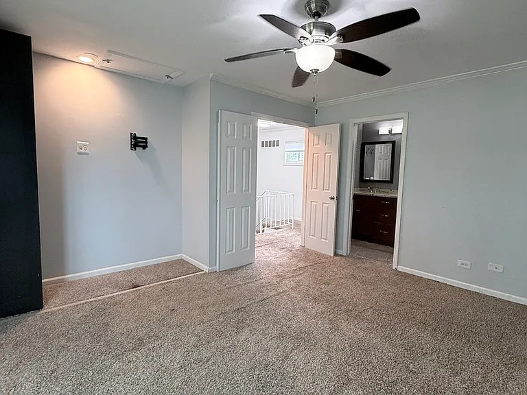 2023 Raleigh Pl — Photo 10