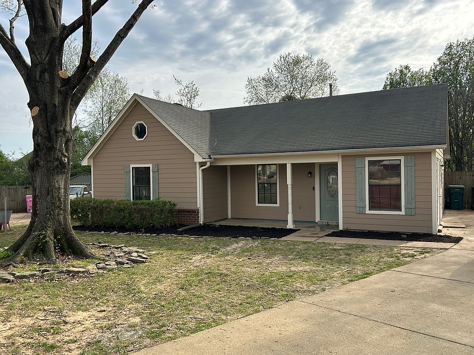 1st image of 7267 Kinston Dr