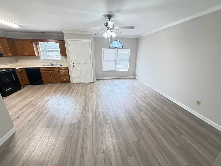 1300 Old Concord Rd #13 — Photo 7