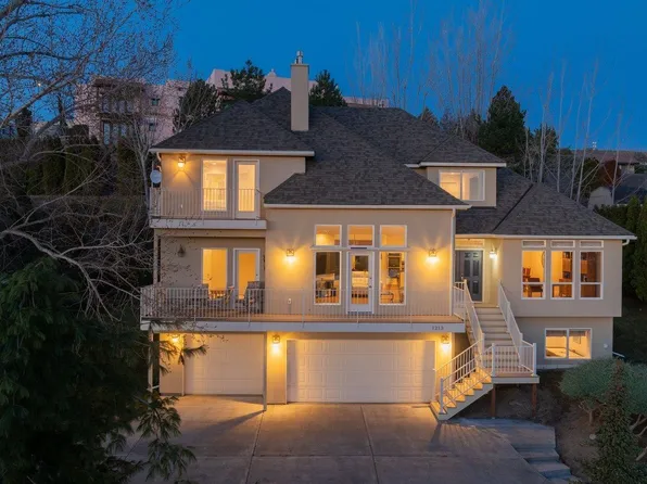 1213 Brentwood Ave, Richland, WA 99352