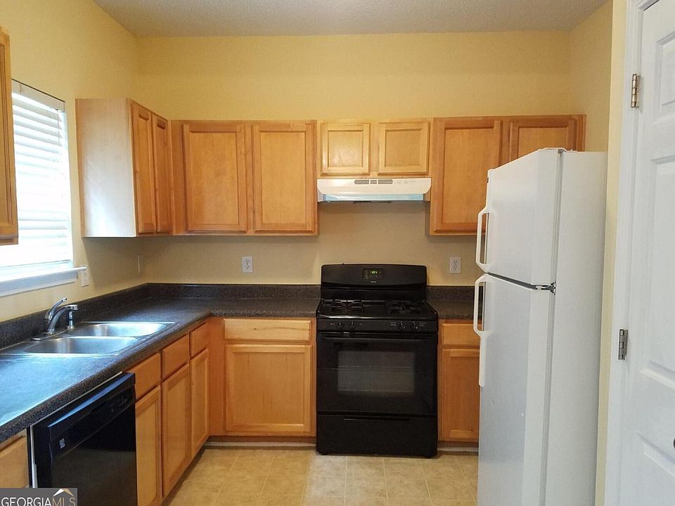 2nd image of 7777 Newbury Dr