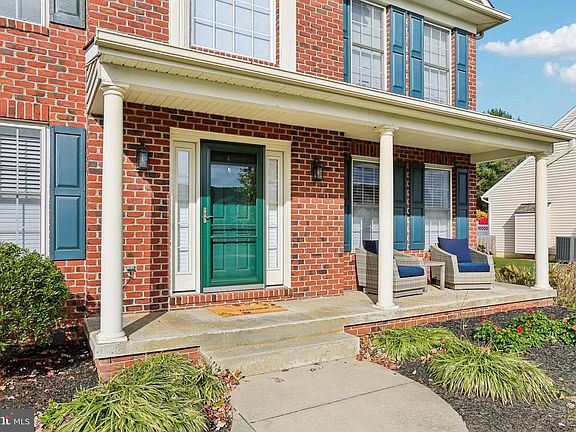5th image of 324 Braeburn Ct