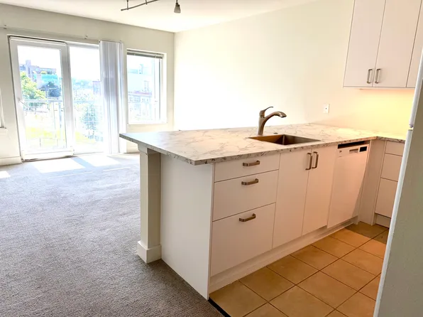 2440 Western Ave, Seattle, WA