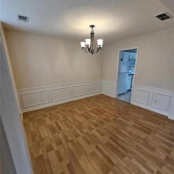4407 Weham Ct — Photo 27