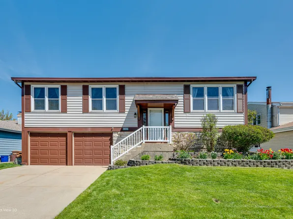 1879 Gregory Ave, Glendale Heights, IL 60139