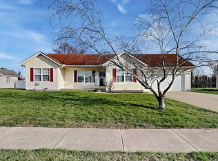 760 Oakdale Dr, Jamestown, OH 45335