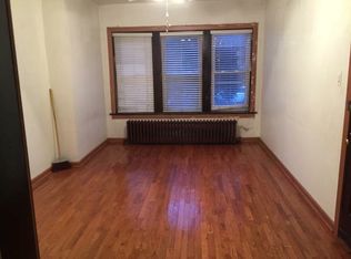 2904 N Rockwell St APT 1, Chicago, IL 60618