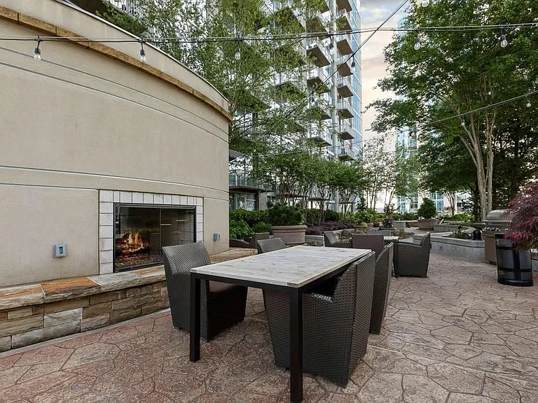 855 W Peachtree St NE #2415 — Photo 42