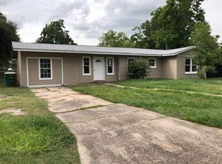 3308 Woodlawn St, Victoria, TX 77901