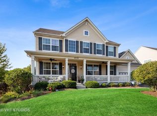 4059 Conifer Dr, Elgin, IL 60124