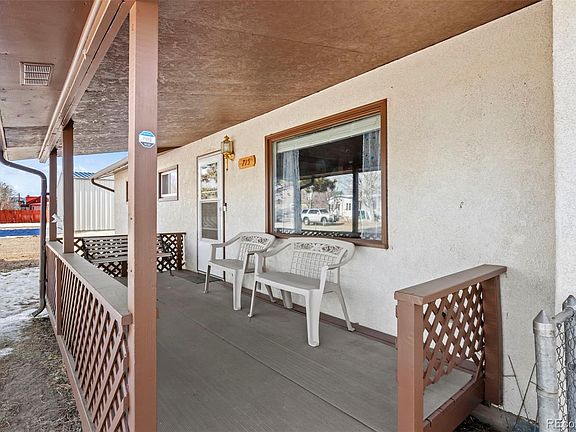 4th image of 715 6th Street
