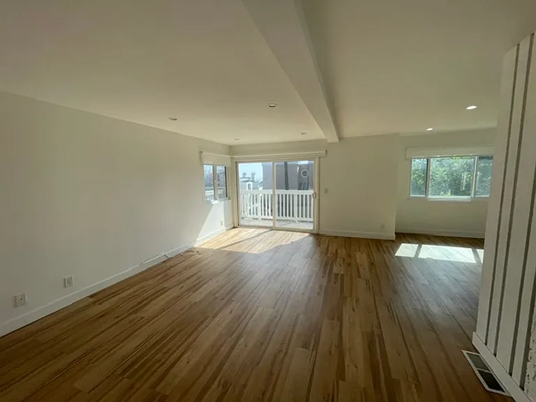 2216 Highland Ave — Photo 6