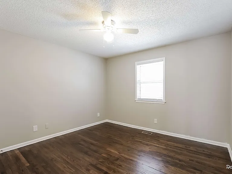6609 NW Caney Creek Dr — Photo 8