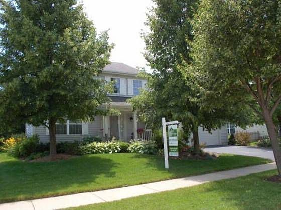 2nd image of 3109 Bennett Pl